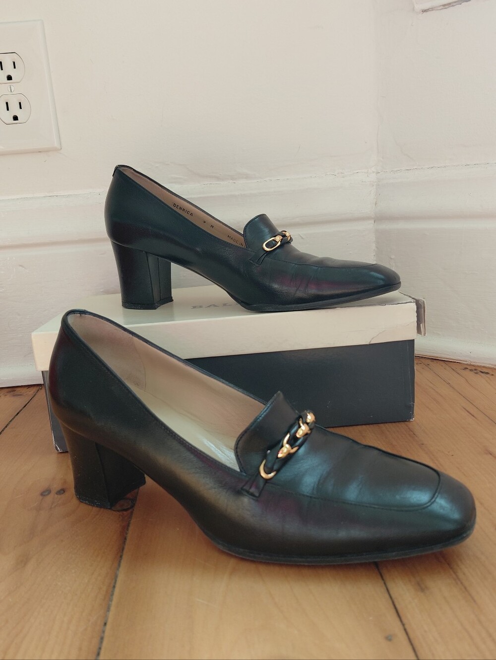 Bally Lamb skin leather pumps Black Sz 9